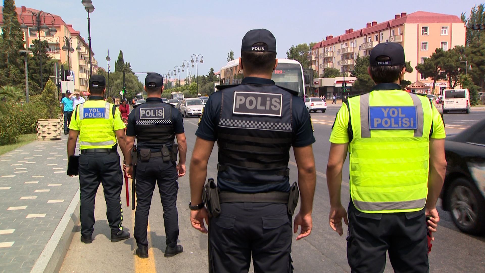 Sumqayıtda avtobus və taksilərdə maska taxmayanlara qarşı reyd olub (FOTO/VİDEO) - Gallery Image
