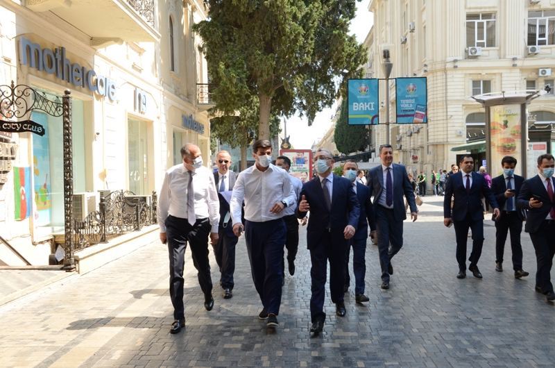 Tbilisi meri Bakını gəzib (FOTO) - Gallery Image