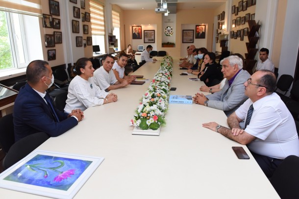 ADU və “Birgə və Sağlam” İctimai Birliyi Memorandum imzaladı- FOTOLAR