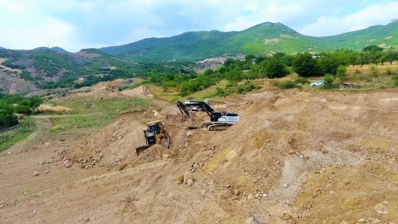 Yeni Əhmədbəyli-Füzuli-Şuşa avtomobil yolunda tunellərin inşasına başlanılıb (FOTO) - Gallery Image
