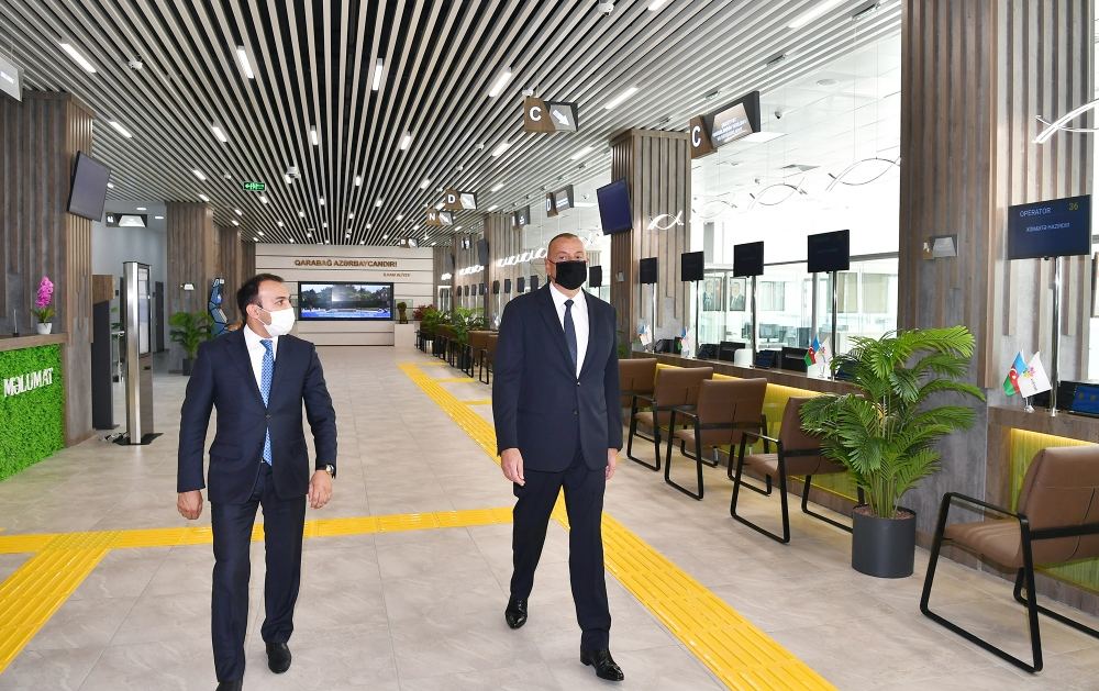 Prezident İlham Əliyev 6 saylı Bakı “ASAN xidmət” mərkəzinin açılışında iştirak edib (FOTO) - Gallery Image