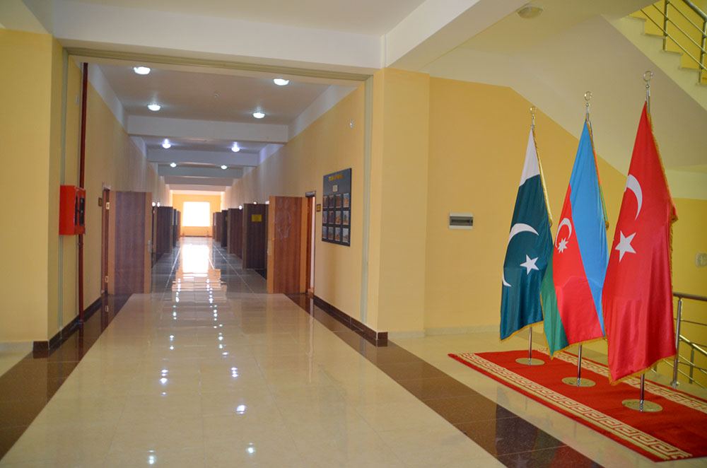Müdafiə Nazirliyinin rəhbərliyi “Üç qardaş - 2021” təliminə hazırlıq işləri ilə tanış olub (FOTO) - Gallery Image