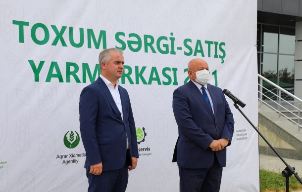 Ağcabədidə toxum sərgi-satış yarmarkası keçirildi- FOTOLAR Ağcabədidə toxum sərgi-satış yarmarkası keçirildi- FOTOLAR