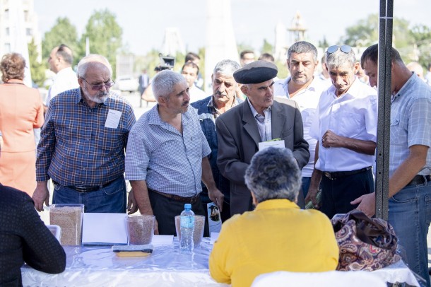 Toxum sərgi-satış yarmarkası öz işini uğurla yekunlaşdırdı- FOTOLAR