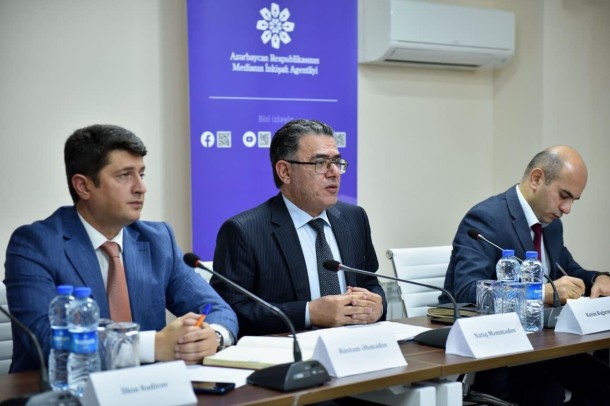 MEDİA-da regionlarda nəşr olunan qəzetlərin baş redaktorları ilə görüş keçirildi- FOTOLAR MEDİA-da regionlarda nəşr olunan qəzetlərin baş redaktorları ilə görüş keçirildi- FOTOLAR