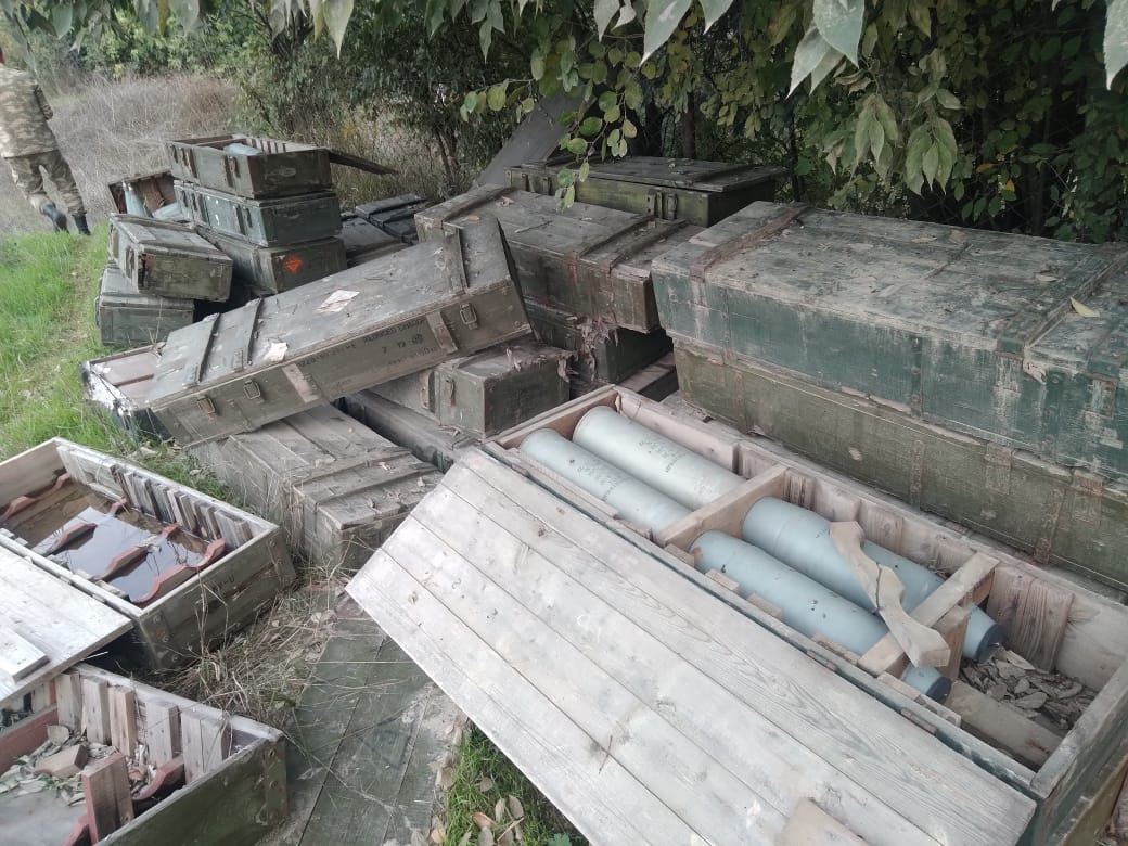 Xocavənddə xeyli sayda silah-sursat aşkar edilib (FOTO/VİDEO) - Gallery Image