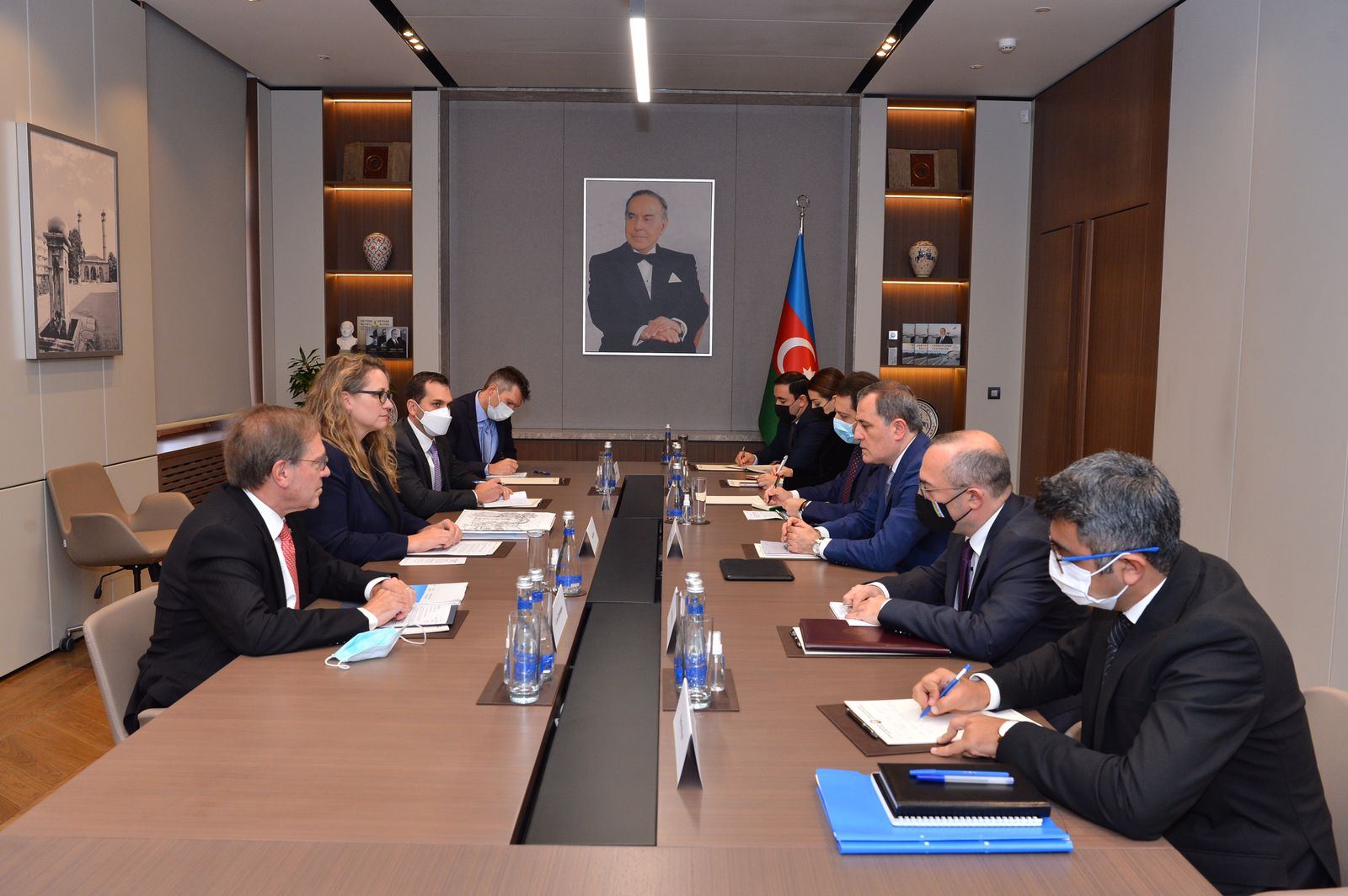 Ceyhun Bayramov Erika Olsonu qəbul edib (FOTO) - Gallery Image