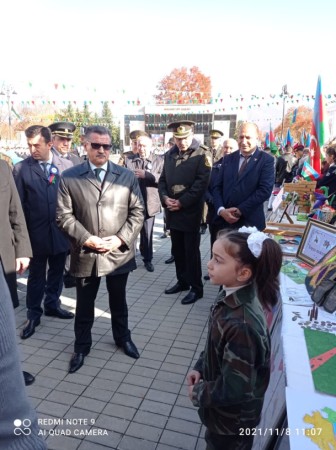 Novruz Aslanov Ismayıllıda “Zəfər günü”nü sakinlərlə birlikdə qeyd etdi - FOTOLAR