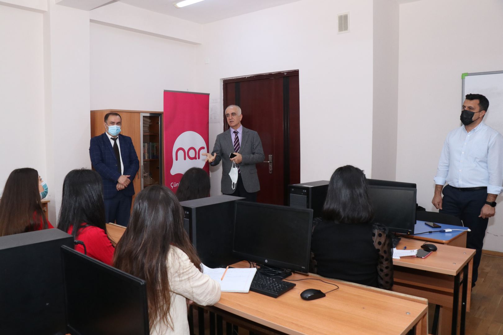 “Nar”ın keçirdiyi “Mobil rabitənin əsasları” təlimi yekunlaşdı (FOTO) - Gallery Image