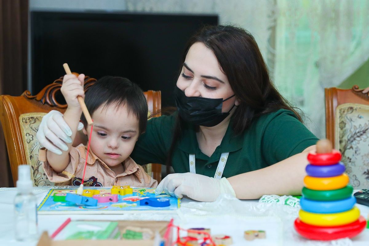 Daha üç rayonda uşaqların səyyar sosial reabilitasiyasına başlanıb (FOTO) - Gallery Image