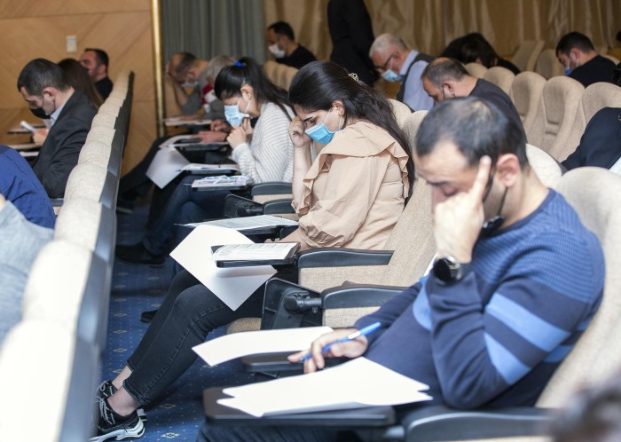 Gömrük Komitəsində imtahan keçirildi- FOTOLAR