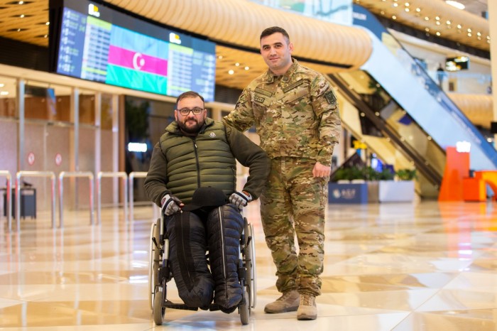 Daha 4 qazimiz Türkiyəyə göndərildi- FOTOLAR