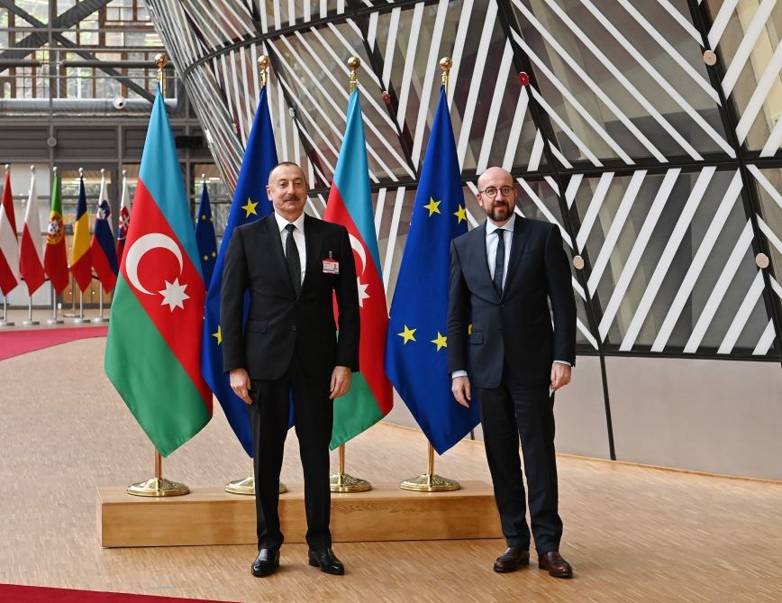 Brüsseldə Prezident İlham Əliyev ilə Avropa İttifaqı Şurasının Prezidenti arasında görüş olub (FOTO) - Gallery Image