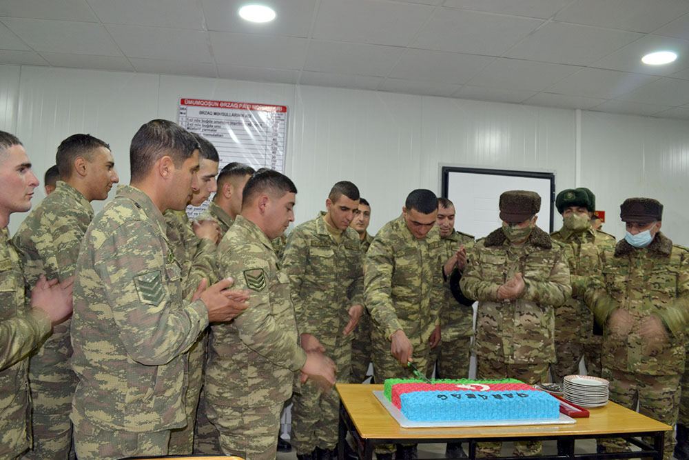 Hərbi hissələrdə yeni obyektlər istifadəyə verilib (FOTO/VİDEO) - Gallery Image