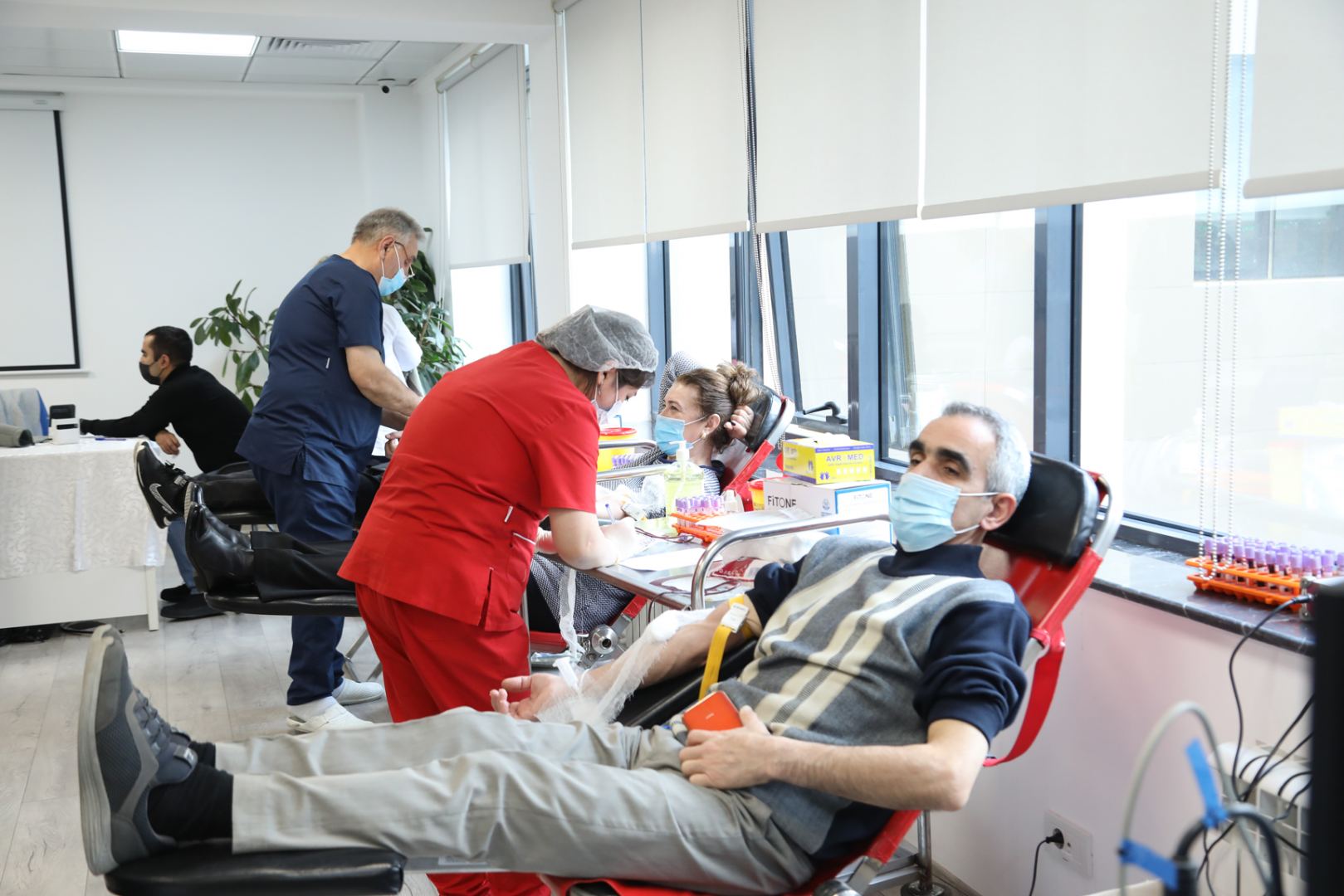 "Azərenerji”-də qanvermə aksiyası keçirilib (FOTO) - Gallery Image