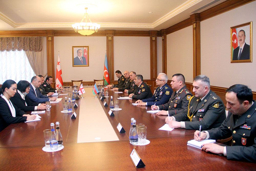 Bakıda Azərbaycan və Gürcüstan Müdafiə nazirlərinin görüşü keçirilib (FOTO/VİDEO) - Gallery Image