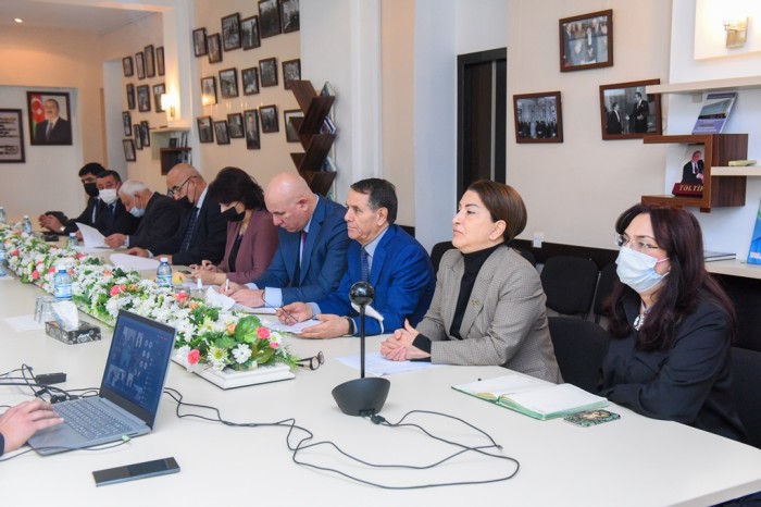 ADU-da Xarici dillərin tədrisinə həsr olunan konfrans keçirildi- FOTOLAR