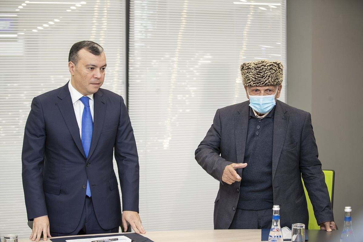 Bu gün daha 50 şəhid ailəsi və müharibə əlilinə mənzil verilib (FOTO) - Gallery Image