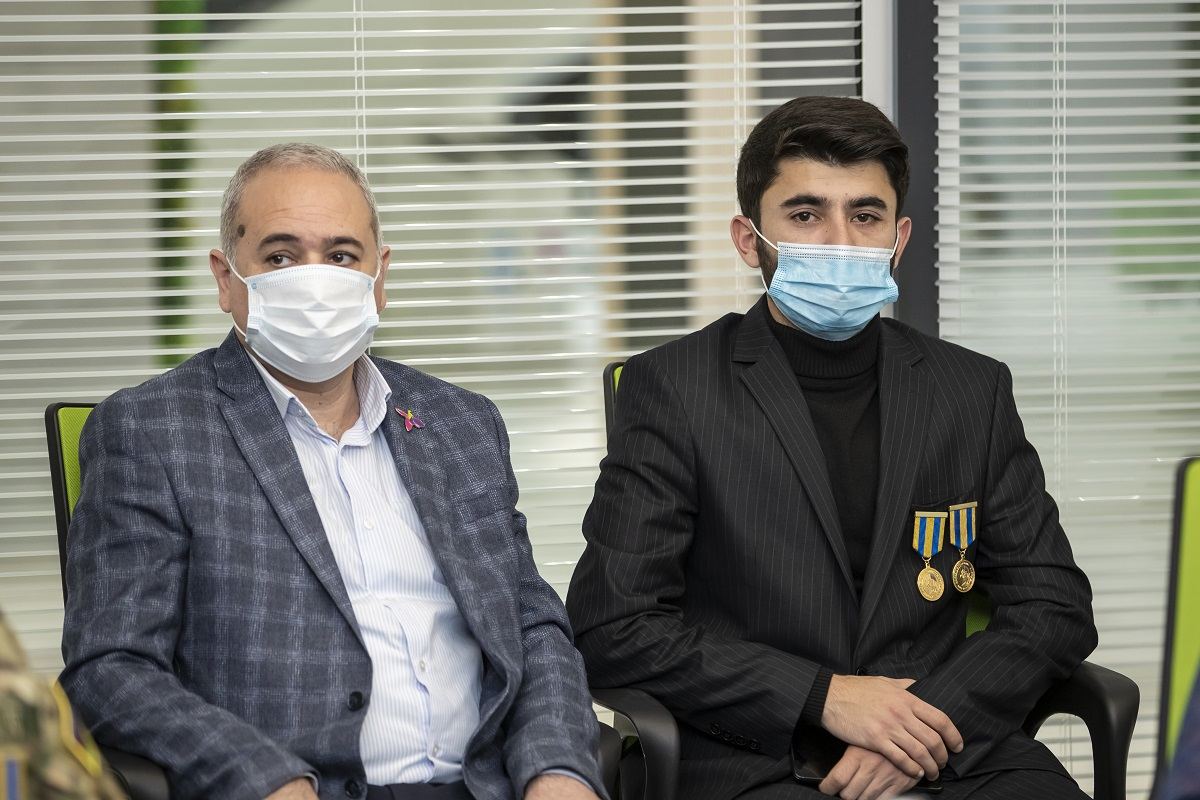 Bu gün daha 50 şəhid ailəsi və müharibə əlilinə mənzil verilib (FOTO) - Gallery Image
