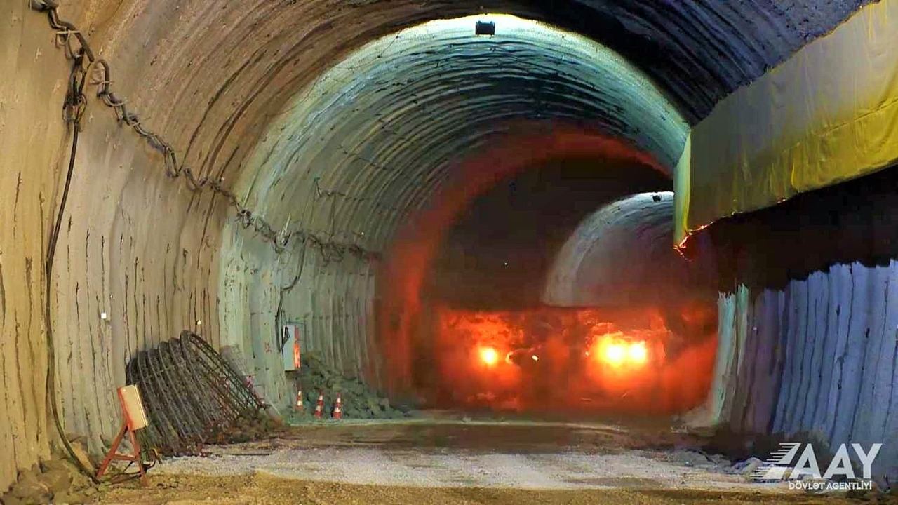 Əhmədbəyli-Füzuli-Şuşa avtomobil yolunun tikintisi sürətlə davam etdirilir (FOTO) - Gallery Image