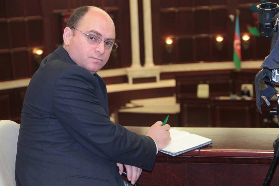 Bizimkilər - Elşad Paşasoy: “Bəlkə də mən yaxşı müəllim, ticarətçi, ya da  əkinçi ola bilərdim” - MÜSAHİBƏ - Modern.Az Azərbaycan və dünya xəbərləri