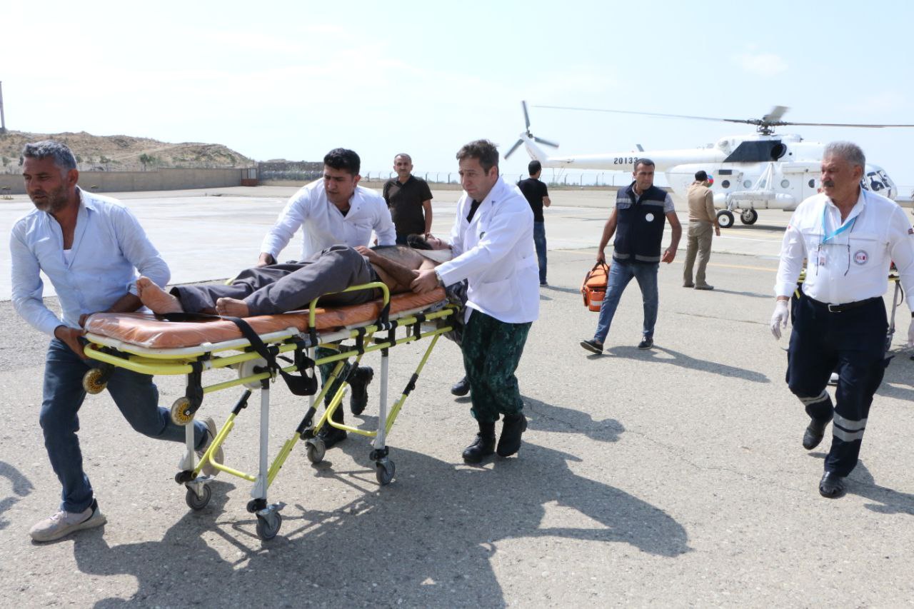 Laçında qəza: yaralılar helikopterlə Bakıya gətirildi - VİDEO 4 1694090972 48d60fc7 5197 4744 b019 1937a9e8d632