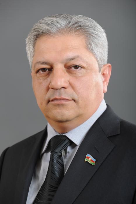 Cavanşir Feyziyev Ermənistanda “siyasi turizm”