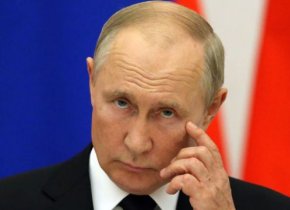 Putin özünü aldadır – “Təslim olmaqdan başqa yolu yoxdur”