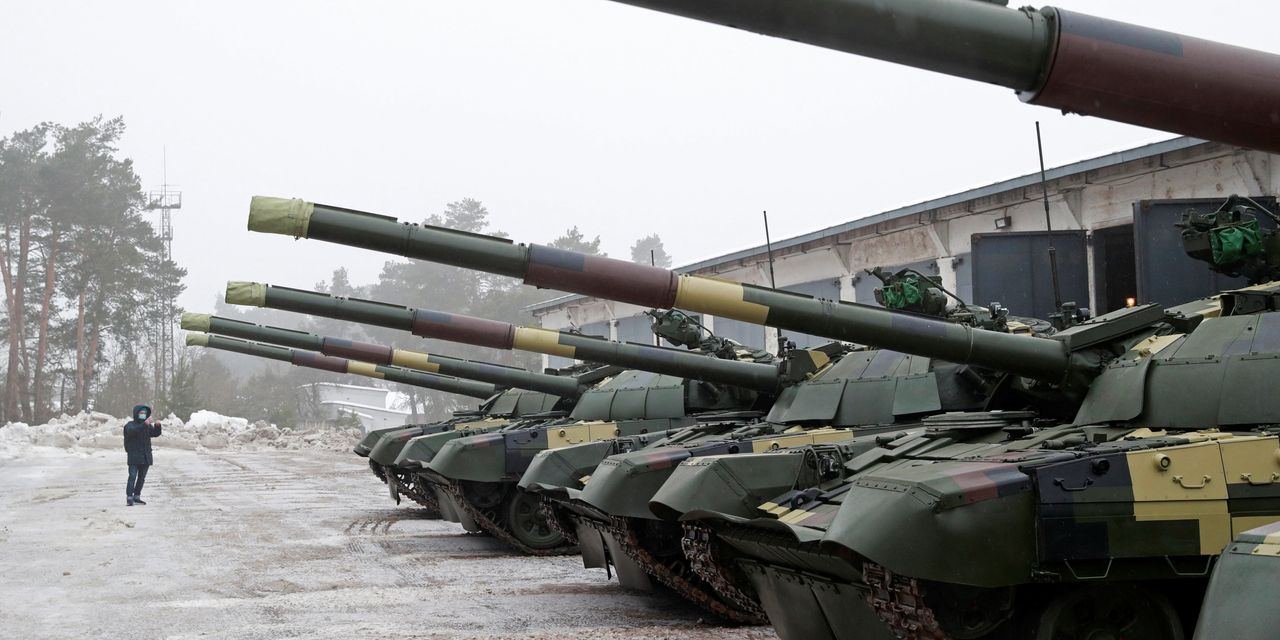 Ukranaya sovet dövründən qalma tanklar veriləcək 